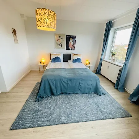 Aday - Blue Sea With Balcony Apartman *